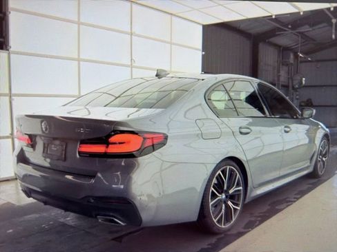 Used 2023 BMW 530i xDrive w/ M Sport Package image 4