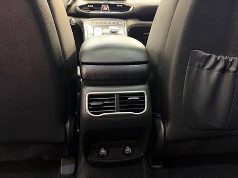 Used 2021 Hyundai Santa Fe SEL AWD/4WD image 31