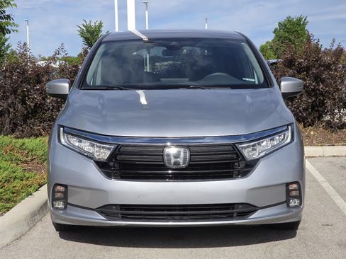 Certified 2021 Honda Odyssey EX image 3