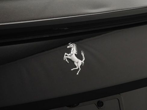 Used 2023 Ferrari Roma Nero Daytona image 24