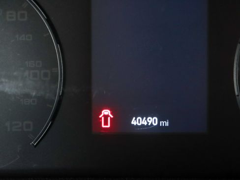 Used 2023 RAM ProMaster 2500 FWD image 15