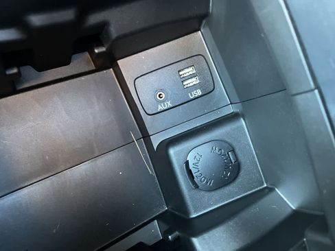 Used 2015 Subaru Crosstrek 2.0i Limited image 25