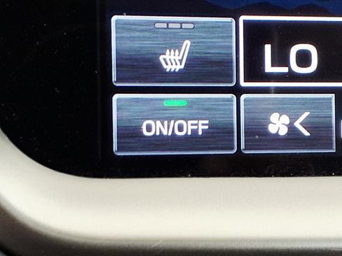 Used 2021 Subaru Outback Limited XT w/ Popular Package #2 AWD/4WD image 22