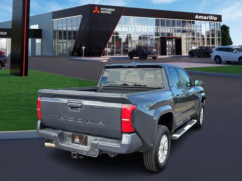 Used 2025 Toyota Tacoma SR5 image 3