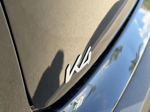 Used 2025 Kia K4 LXS image 6