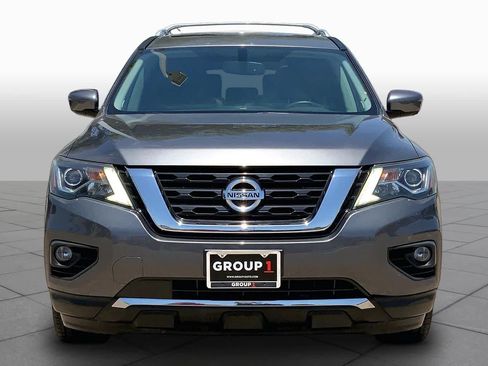Used 2019 Nissan Pathfinder Platinum w/ Cargo Package FWD image 3