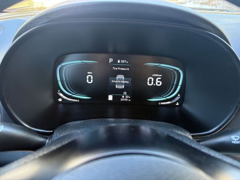 Used 2025 Kia Soul LX w/ LX Technology Package image 38