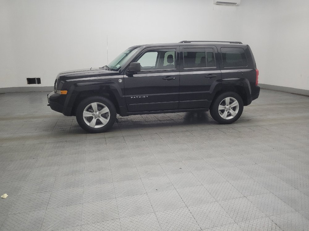 Used 2014 Jeep Patriot Latitude AWD/4WD image 2