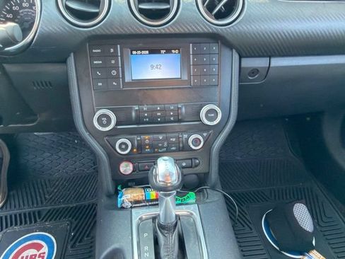 Used 2021 Ford Mustang Coupe RWD image 11