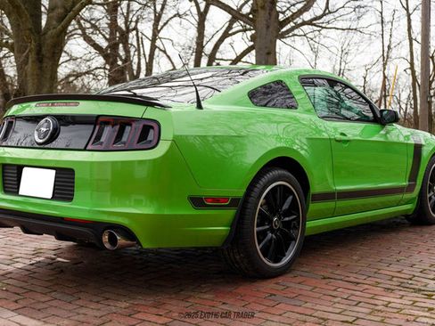 Used 2013 Ford Mustang Boss 302 w/ Boss 302 Accessory Pkg image 8