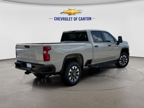 New 2026 Chevrolet Silverado 2500 Custom w/ Custom Value Package AWD/4WD image 5