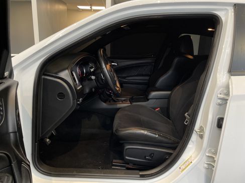 Used 2023 Dodge Charger Scat Pack RWD image 17