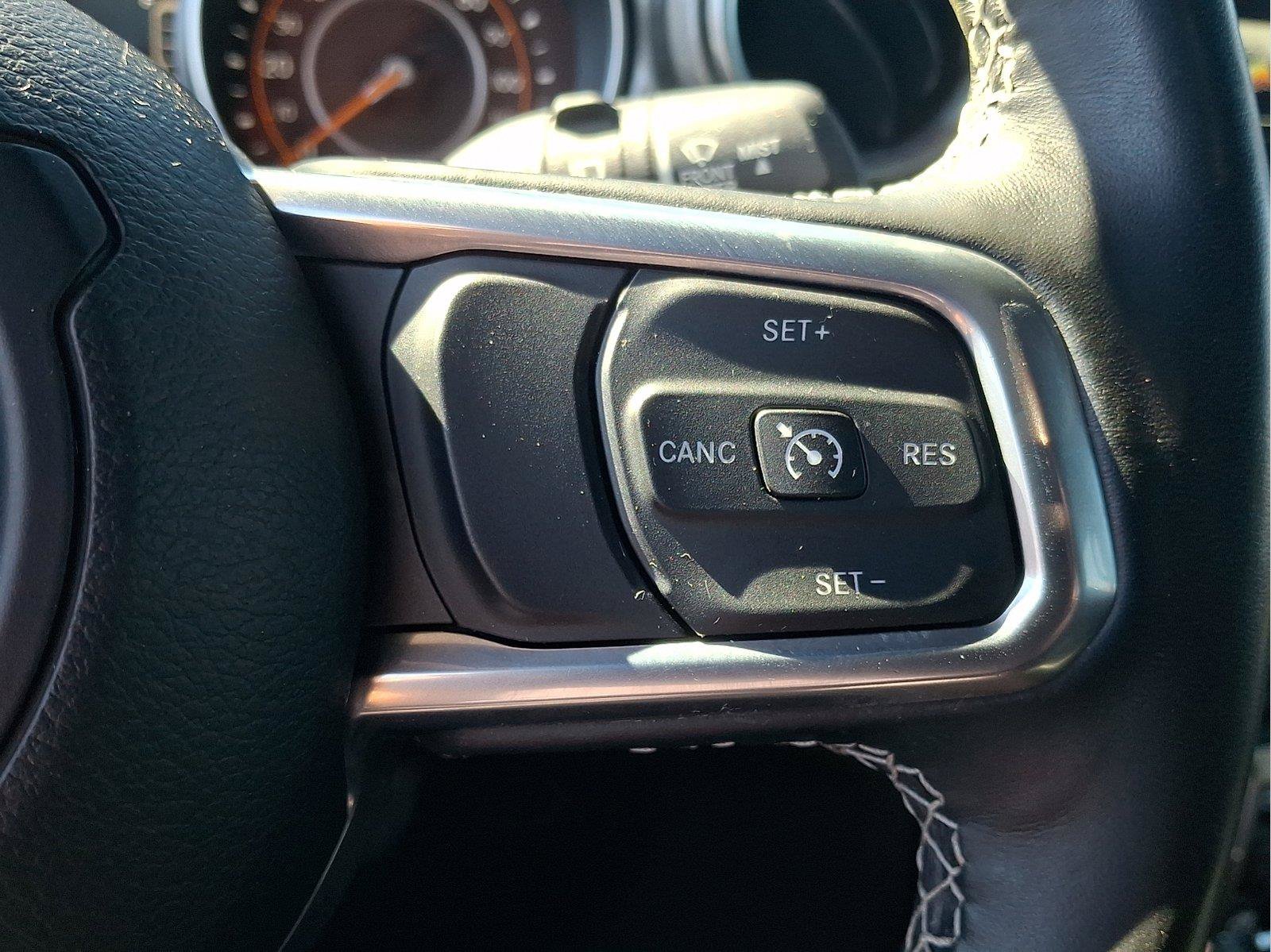 Used 2022 Jeep Wrangler Unlimited Sahara w/ Cold Weather Group AWD/4WD image 22