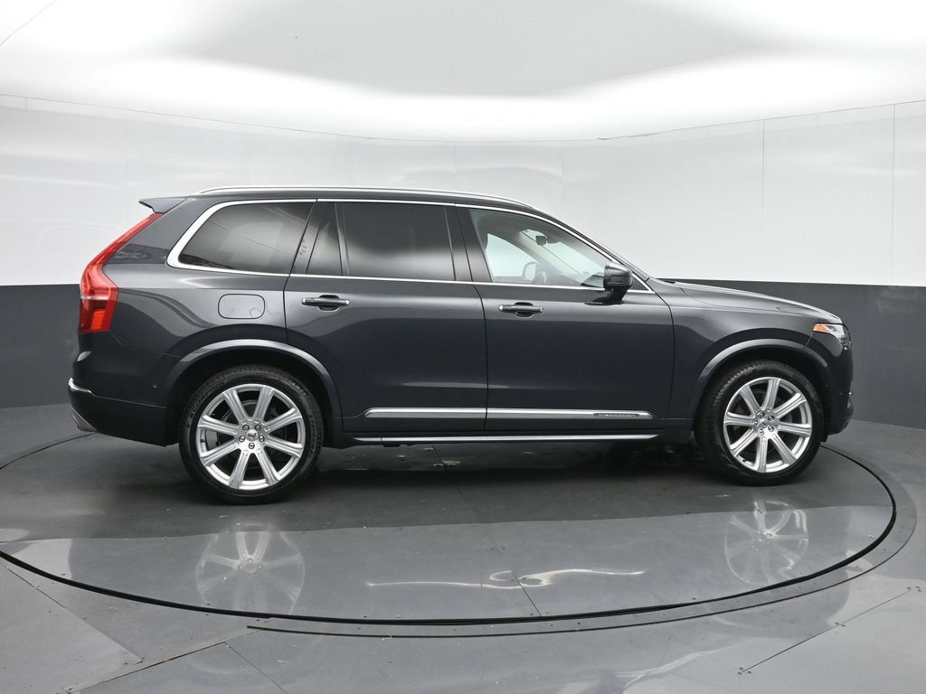 Used 2017 Volvo XC90 T6 Inscription w/ Vision Package AWD/4WD image 8