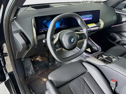 Used 2025 BMW X3 xDrive30i w/ Premium Package image 9