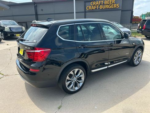 Used 2017 BMW X3 xDrive28i AWD/4WD image 3