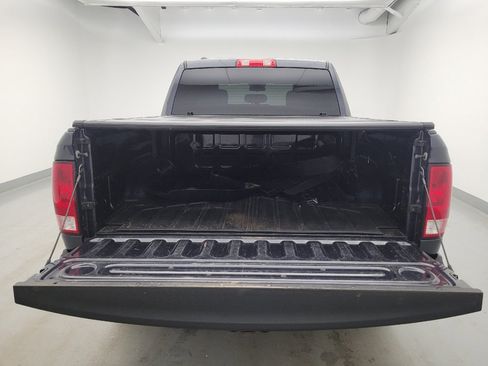 Used 2019 RAM 1500 Express w/ Express Value Package AWD/4WD image 29