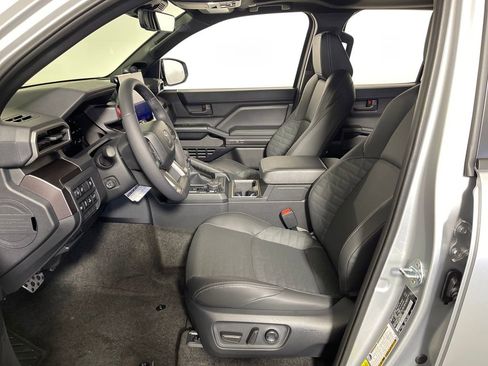 New 2025 Toyota 4Runner TRD Sport image 12