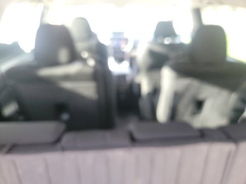 Used 2019 Subaru Ascent Premium image 15