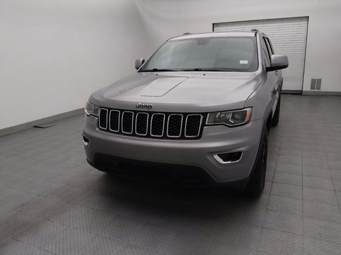 Used 2018 Jeep Grand Cherokee Laredo RWD image 15