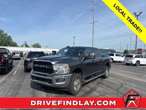 Used 2024 RAM 2500 Tradesman w/ Chrome Appearance Group AWD/4WD image 1