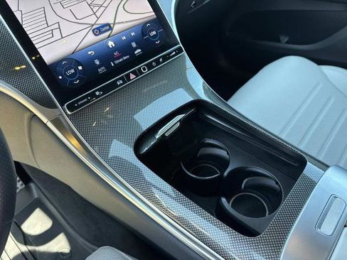 Used 2023 Mercedes-Benz GLC 300 image 27