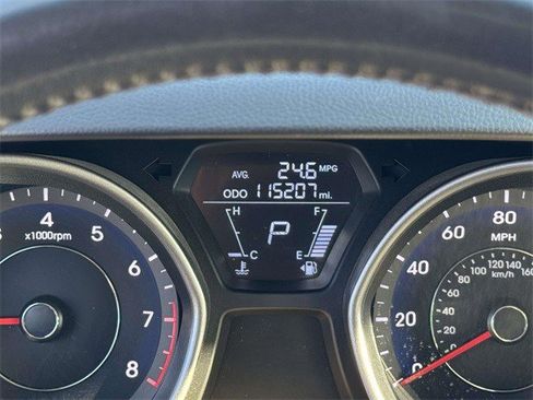 Used 2013 Hyundai Elantra Limited image 25