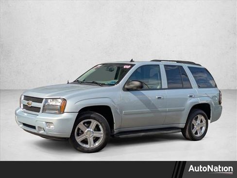Used 2008 Chevrolet TrailBlazer LT image 1