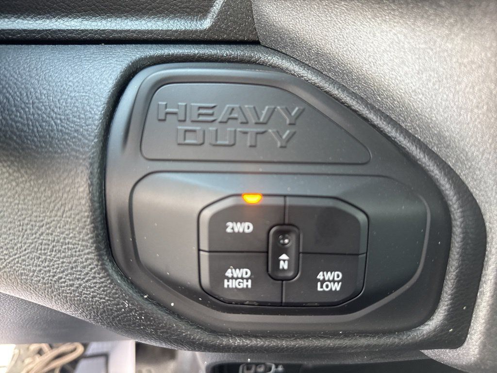 New 2025 RAM 4500 Tradesman AWD/4WD image 19
