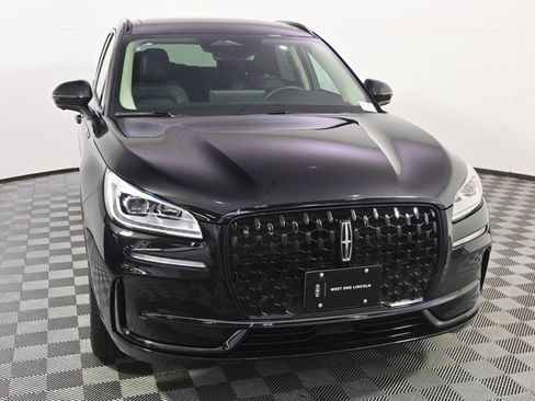 New 2025 Lincoln Corsair Reserve w/ Jet Appearance Package image 9