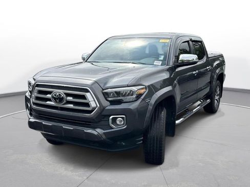 Used 2022 Toyota Tacoma Limited w/ Black Out Package (TMS) AWD/4WD image 2