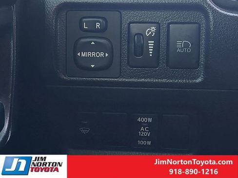 Used 2020 Toyota 4Runner TRD Off-Road image 25