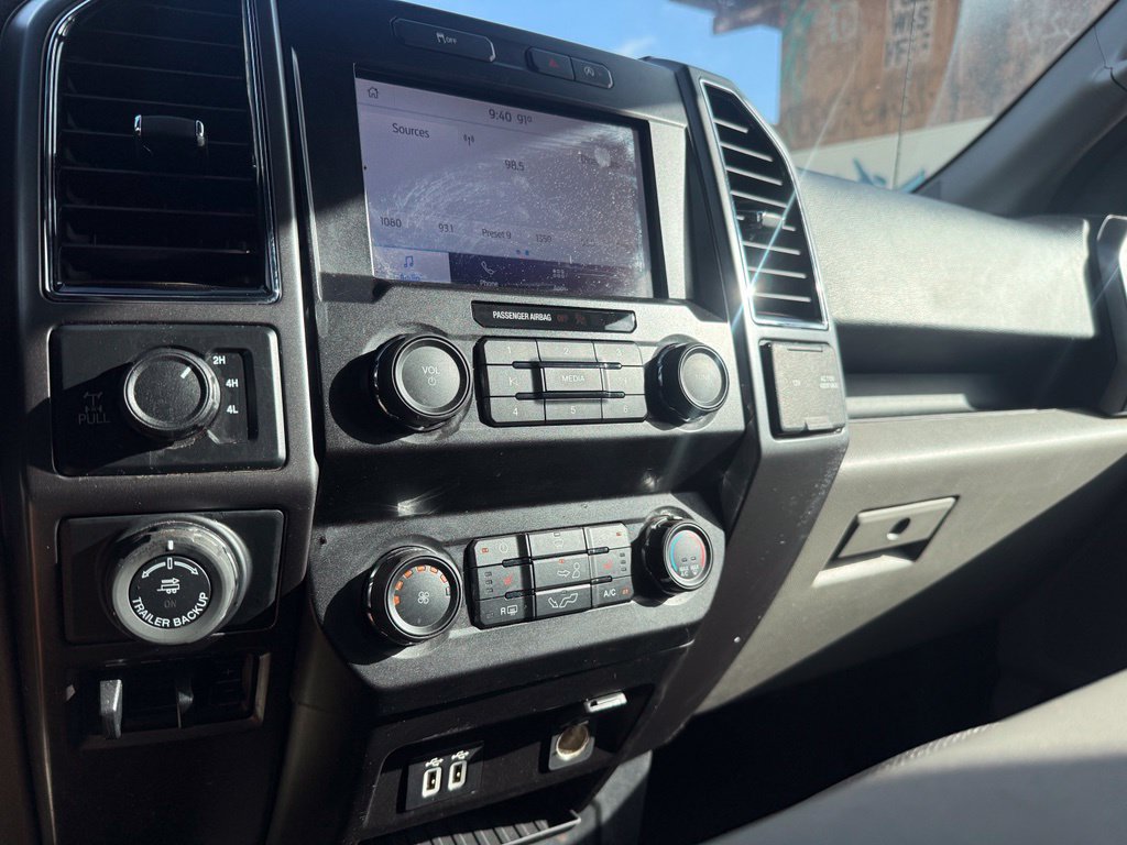 Used 2020 Ford F150 XLT w/ Equipment Group 302A Luxury AWD/4WD image 17