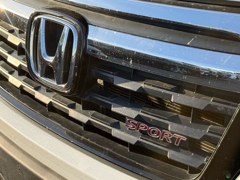 Used 2019 Honda Ridgeline Sport image 13