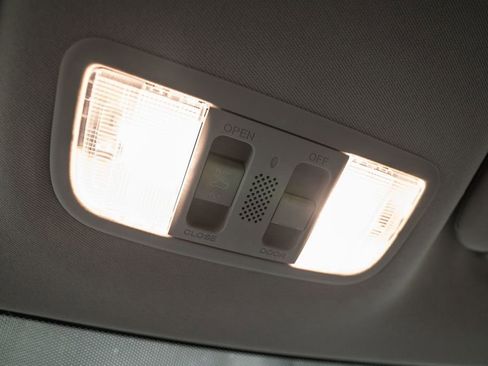 Used 2017 Honda HR-V EX image 21