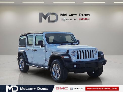 Used 2020 Jeep Wrangler Unlimited Sport S image 1
