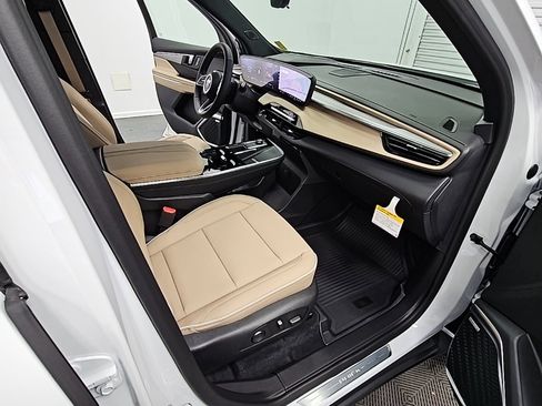 New 2026 Buick Enclave Preferred w/ Power Package image 39