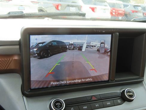 Used 2022 Ford Maverick Lariat w/ Lariat Luxury Package image 31