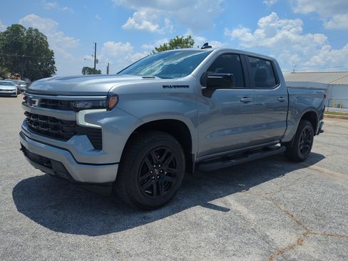Used 2024 Chevrolet Silverado 1500 RST w/ Rally Edition AWD/4WD image 6