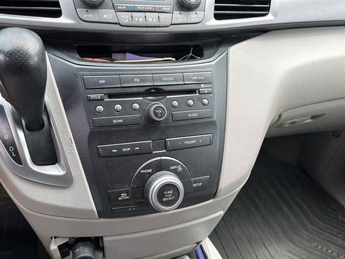 Used 2013 Honda Odyssey EX image 12