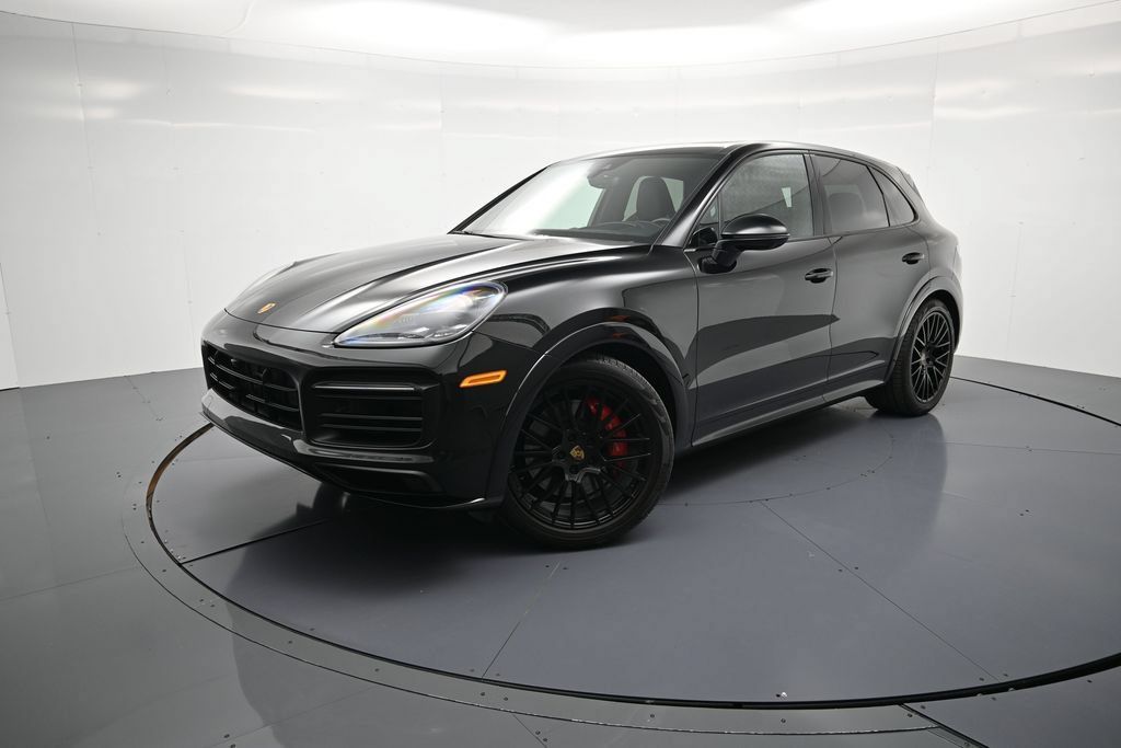 Certified 2023 Porsche Cayenne GTS w/ Assistance Package AWD/4WD image 45