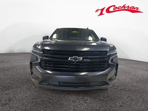 Used 2024 Chevrolet Suburban RST w/ Luxury Package AWD/4WD image 38