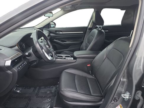 Used 2024 Nissan Altima 2.5 SL image 10