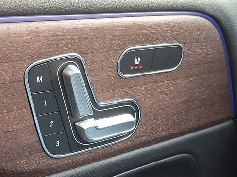 Certified 2023 Mercedes-Benz GLB 250 4MATIC image 27