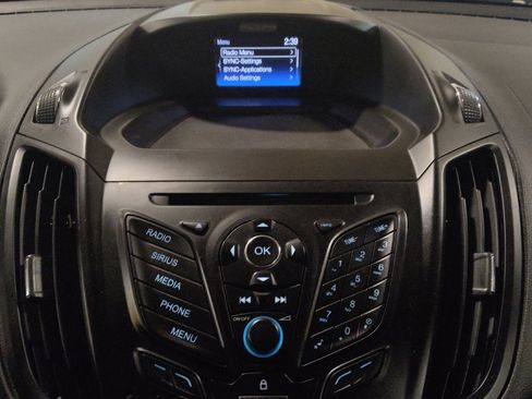 Used 2016 Ford Escape SE image 25