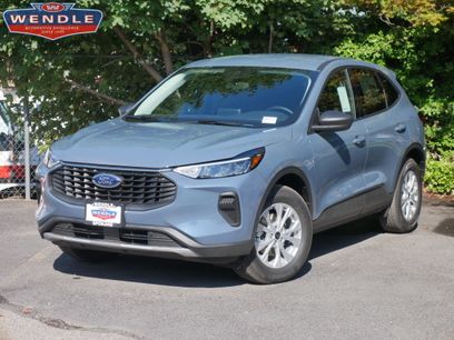 New 2025 Ford Escape Active