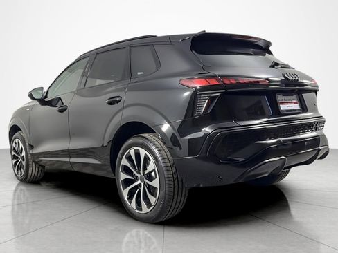 New 2026 Audi Q3 quattro 2.0T AWD/4WD image 4