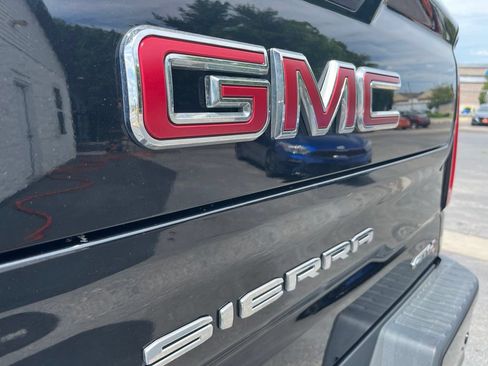 Used 2019 GMC Sierra 1500 AT4 w/ AT4 Premium Package AWD/4WD image 10