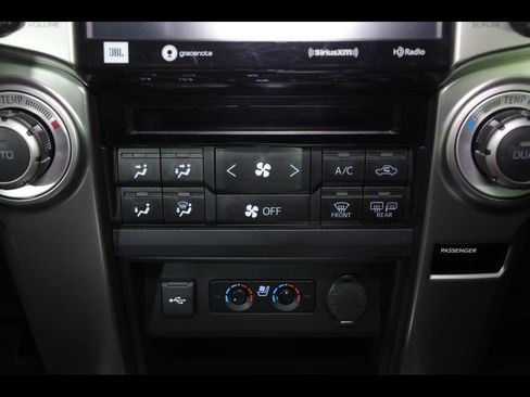 Used 2023 Toyota 4Runner Limited AWD/4WD image 31