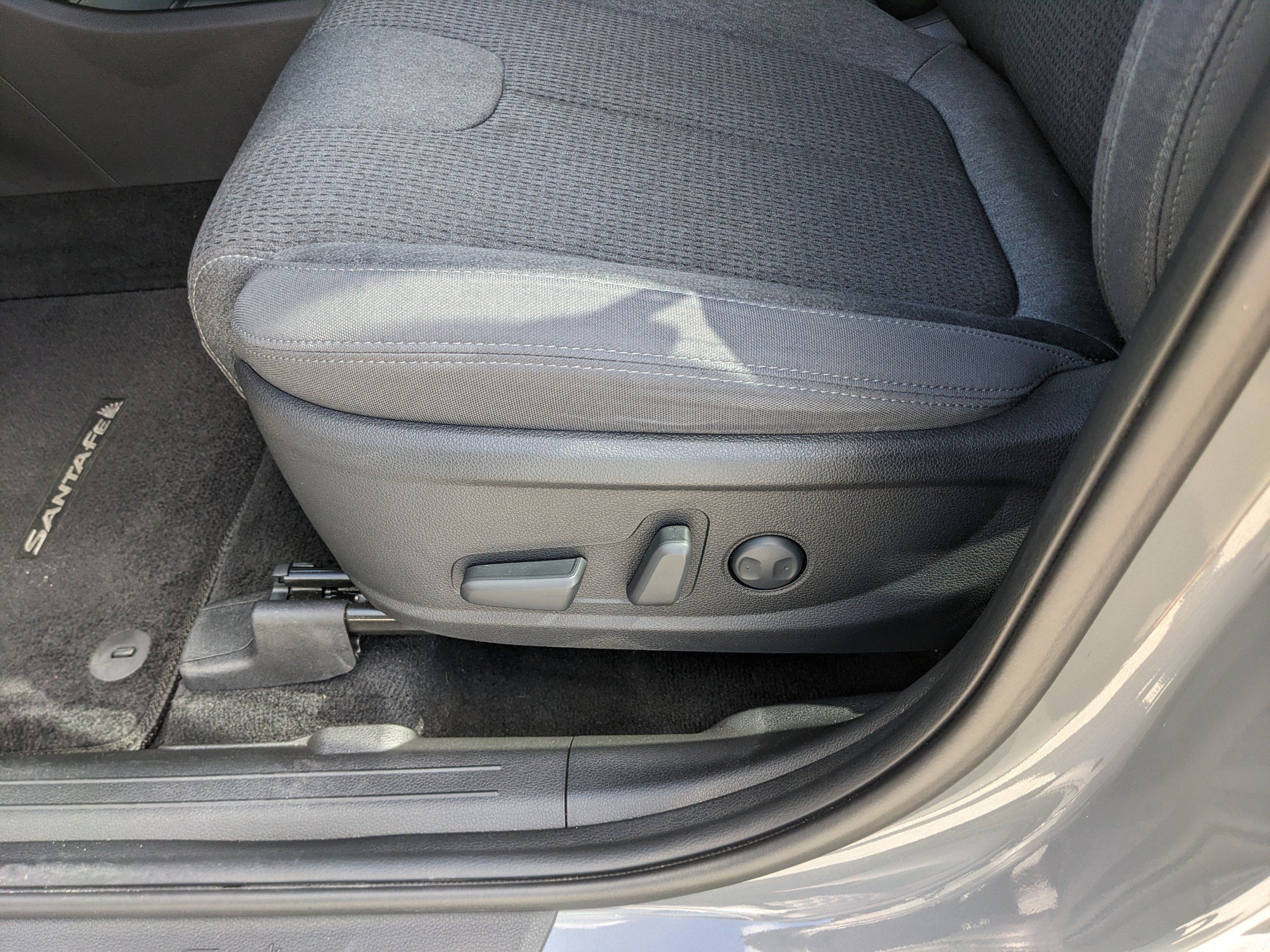 Used 2023 Hyundai Santa Fe SEL FWD image 22
